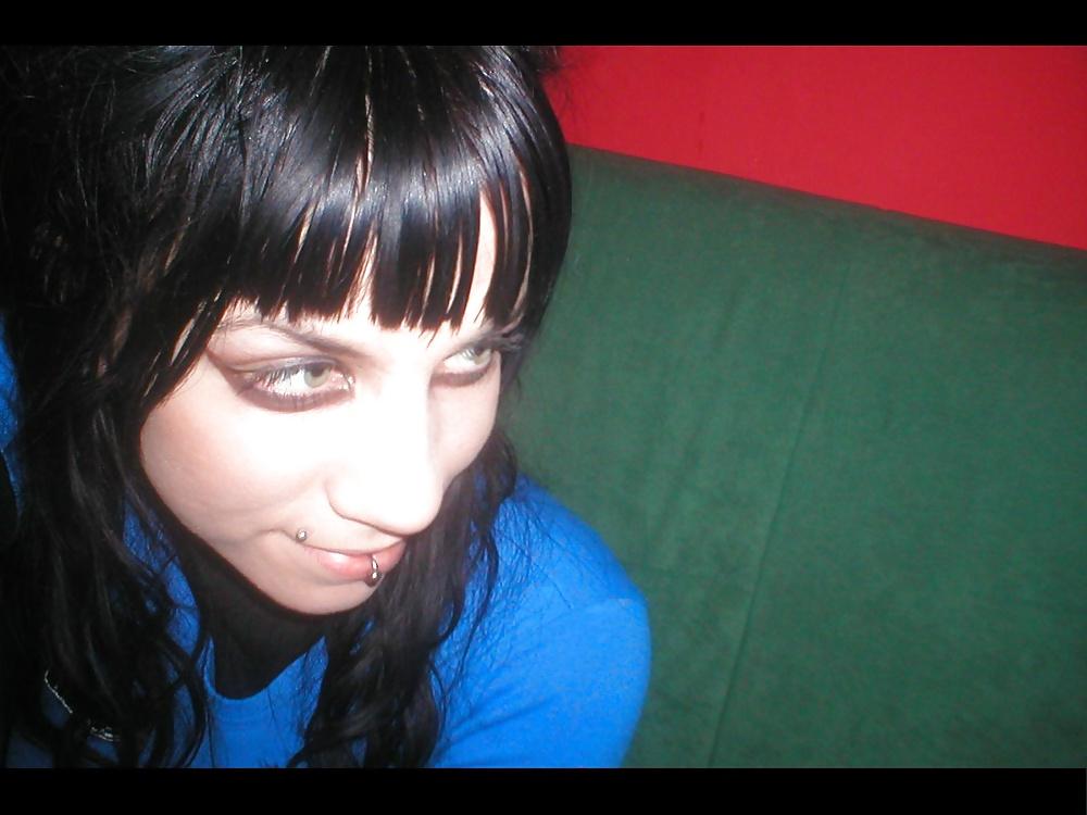 23P Gothic bitch