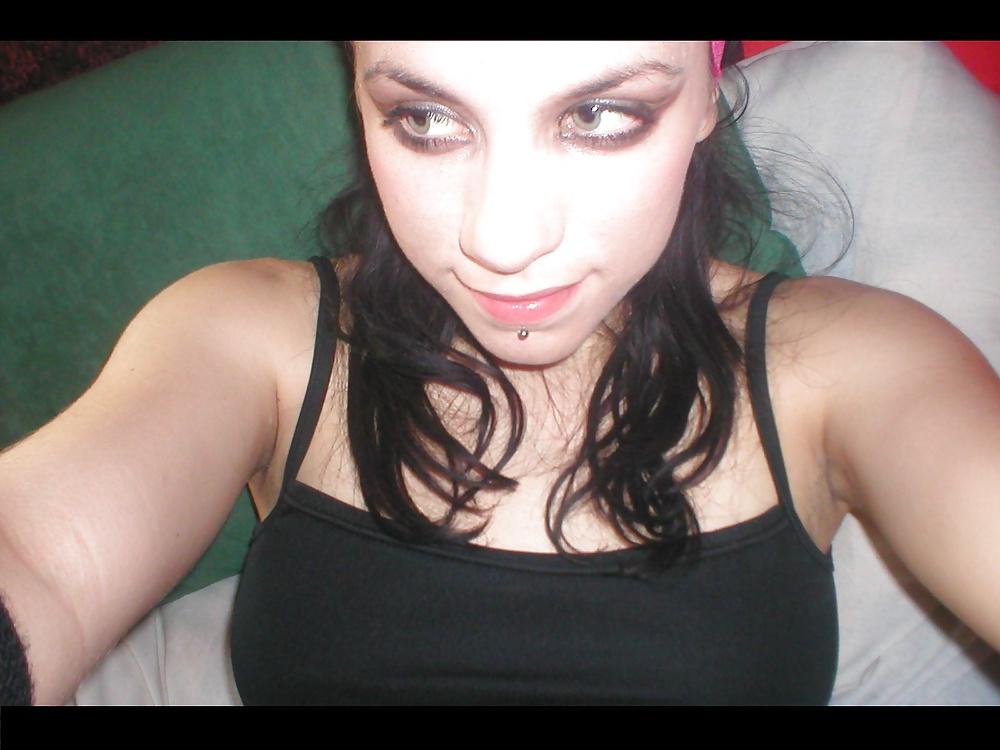 23P Gothic bitch
