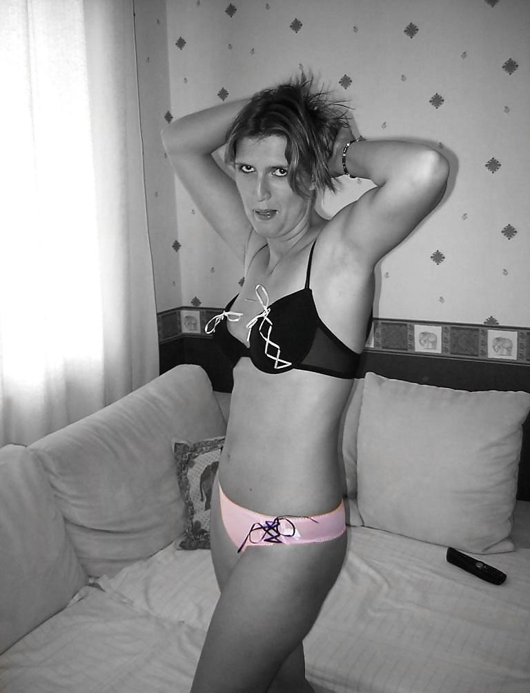 12P Aline french amateur sexy art pics