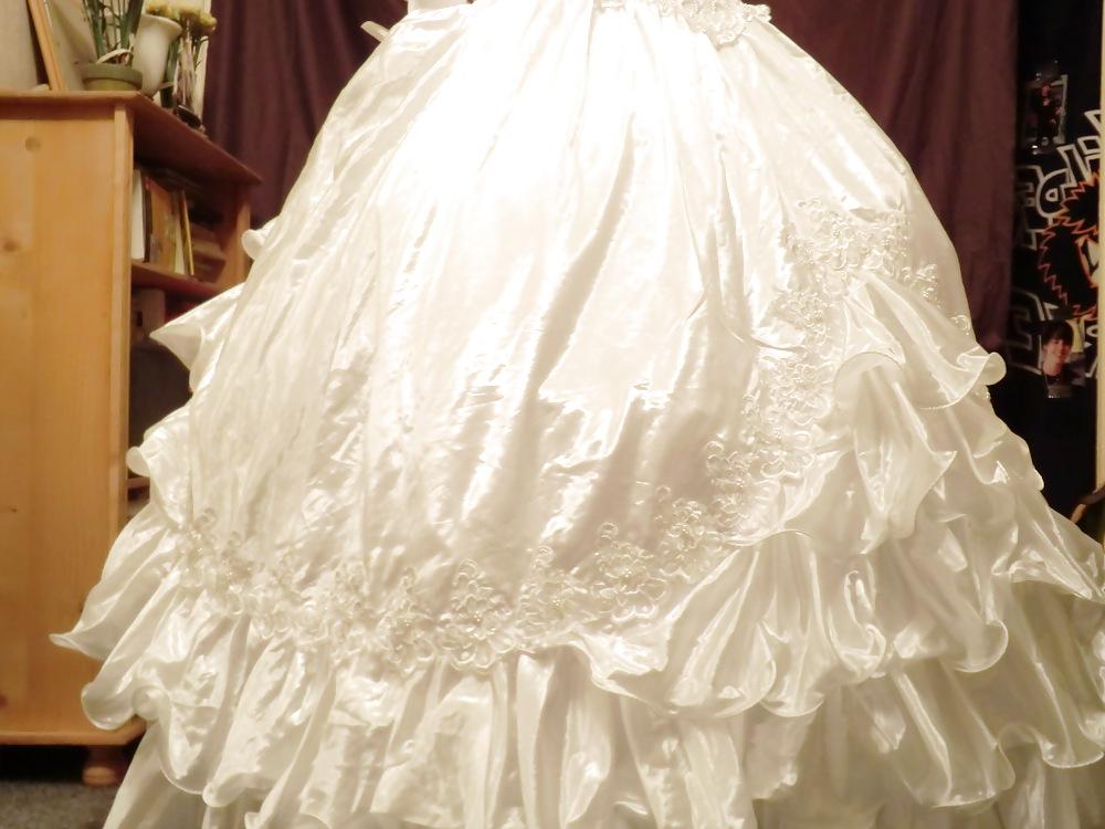 25P Sissy Bride under pantiehood control