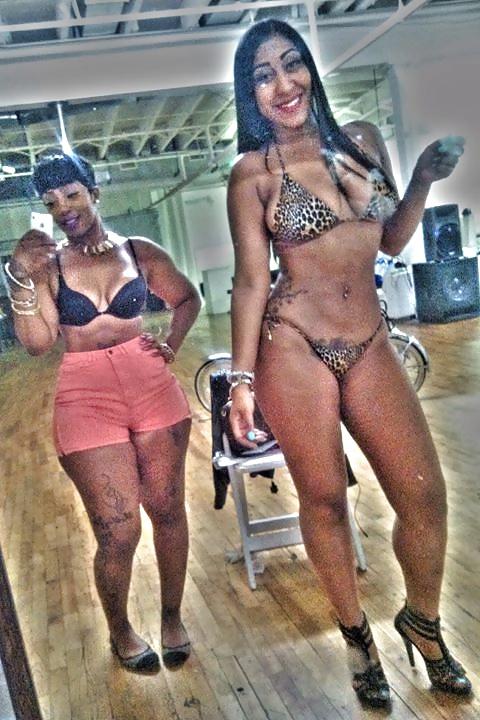 25P Thick big booty black sexy bitch 2