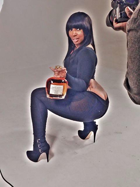 25P Thick big booty black sexy bitch 2