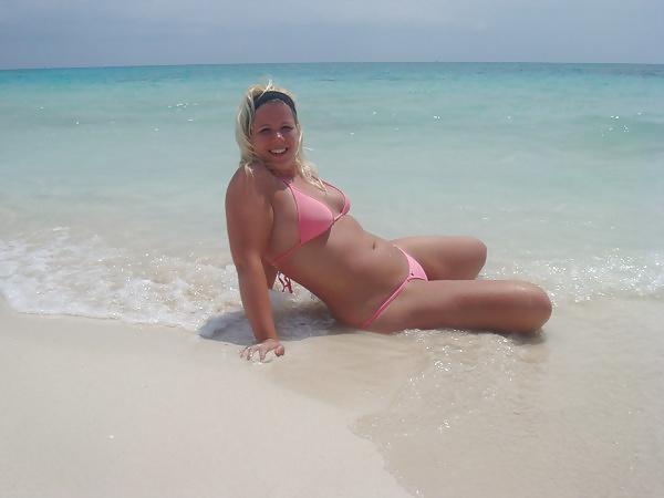 13P Busty bikini bitch - bitte kommentieren - pls comment