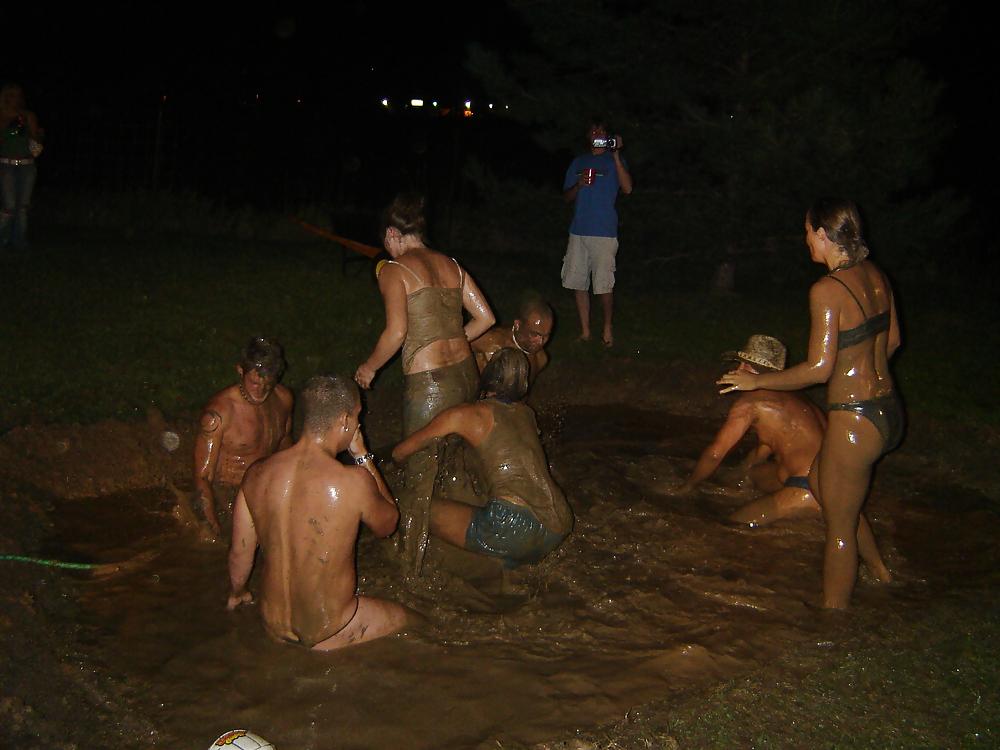 12P Mud Pit