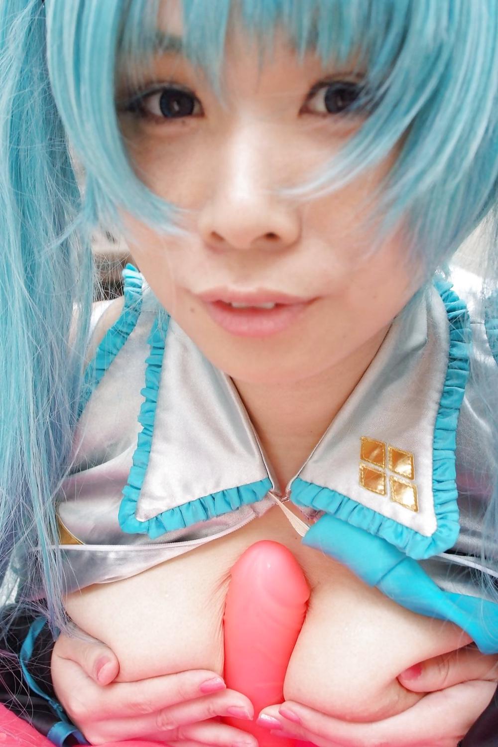 25P Yui Okada - Horny & Chubby Japanese Cosplayer