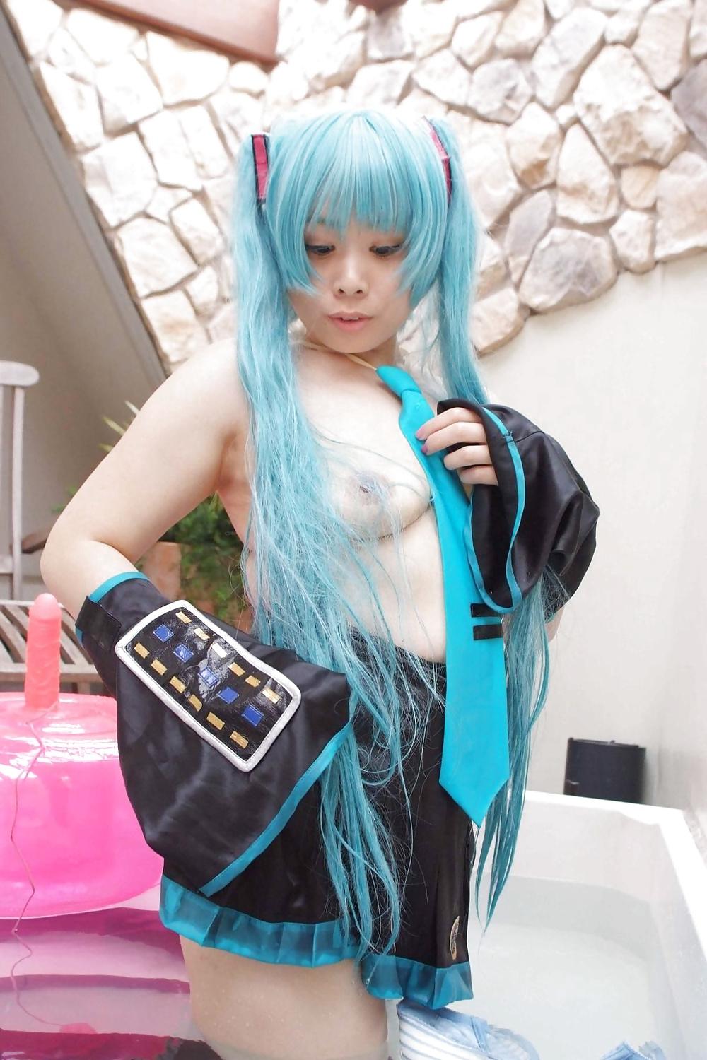 25P Yui Okada - Horny & Chubby Japanese Cosplayer
