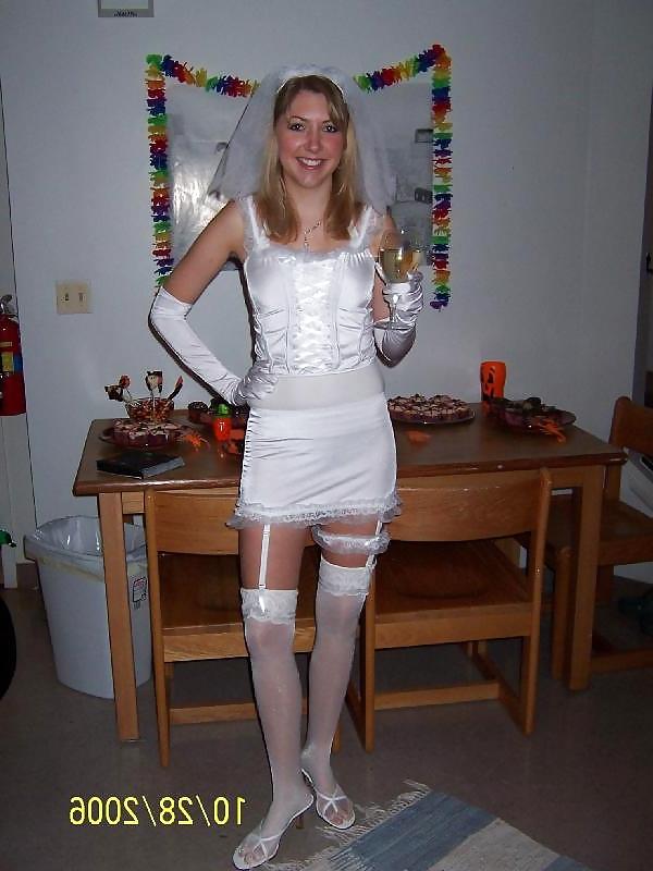 25P A bride to cum on