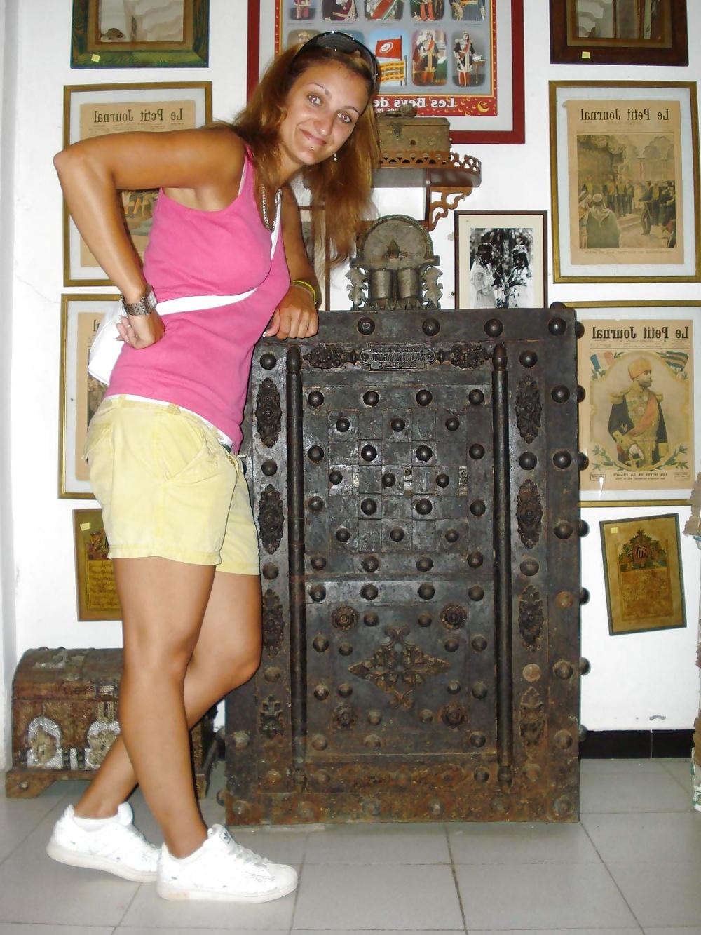 13P Ex gf from czech (in tunisia)