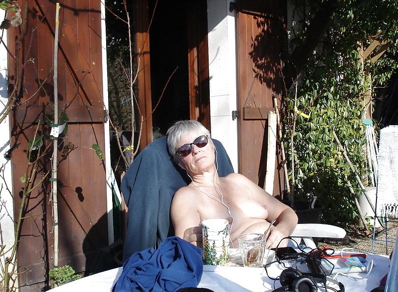 7P Topless on the terrace
