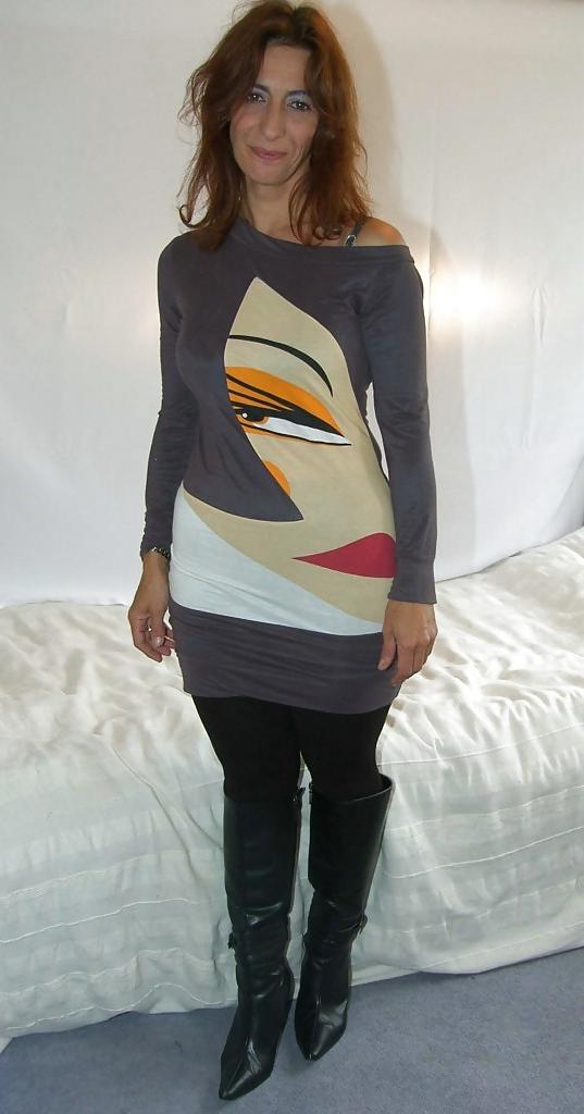 20P Breathtaking milf goddess