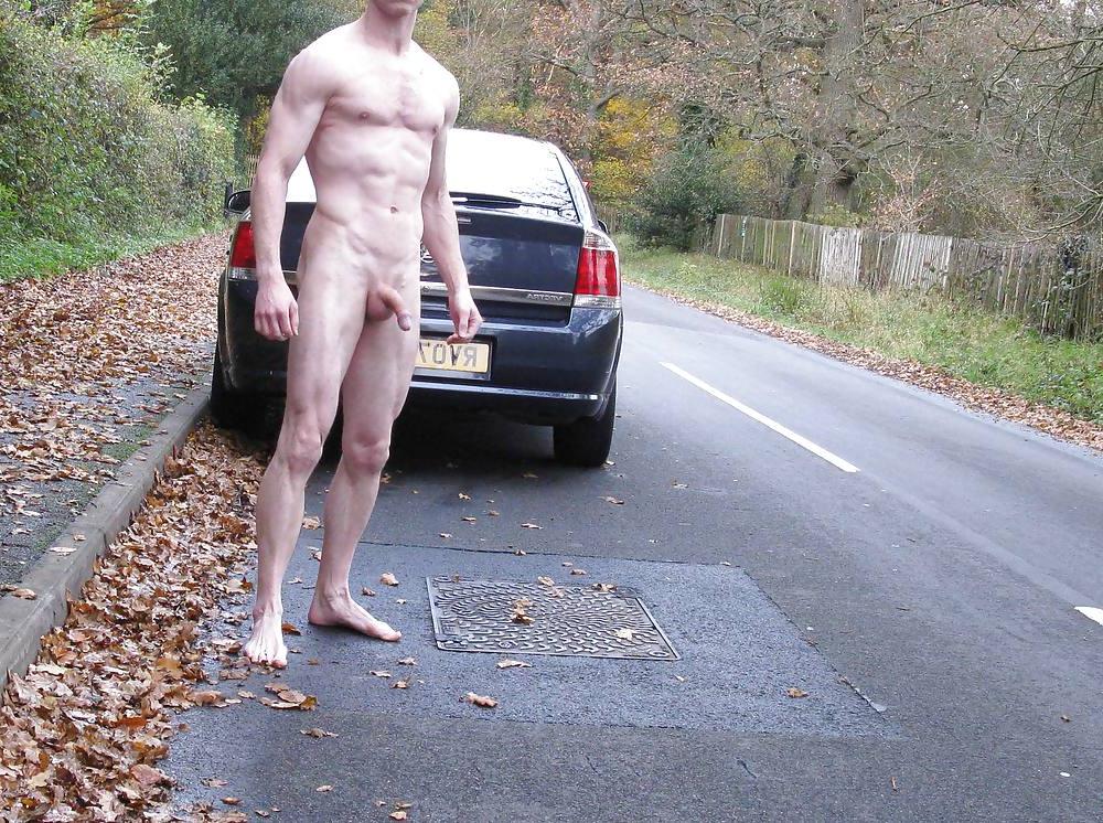 7P Nude in public 