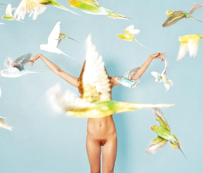 25P Nature's Finest Art: The Female Form