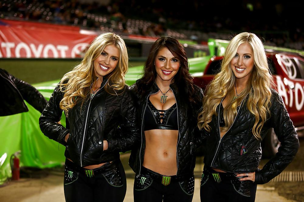25P Monster Energy Girls 2014