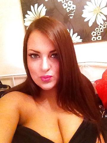 25P DATING SITE CHUBBY GIRLS - 2 (non-porn)