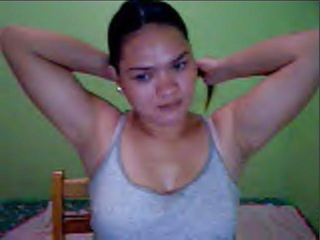 25P Big tit filipina mom