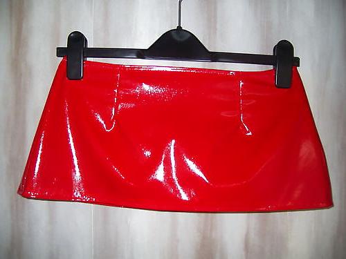 25P SEXY PVC SKIRT