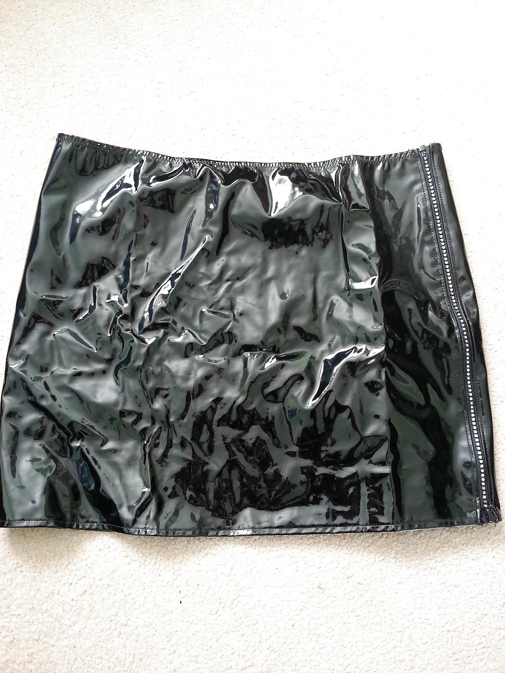 25P SEXY PVC SKIRT