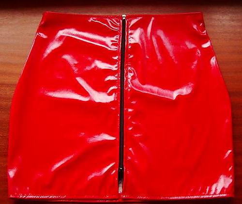 25P SEXY PVC SKIRT