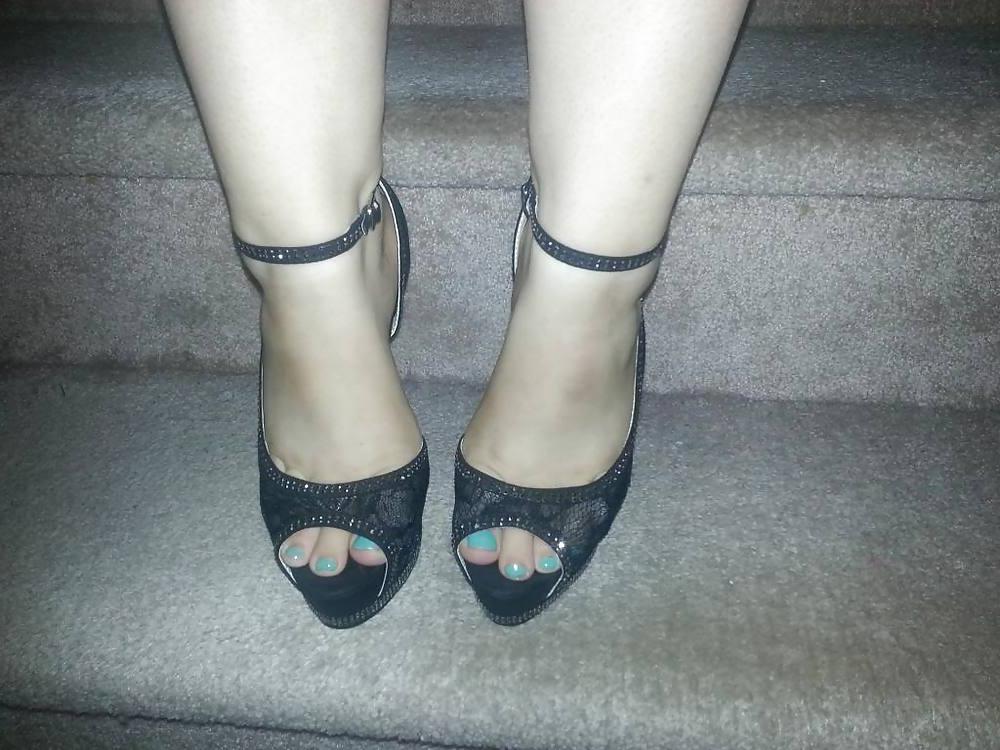 15P Shoes & Toys