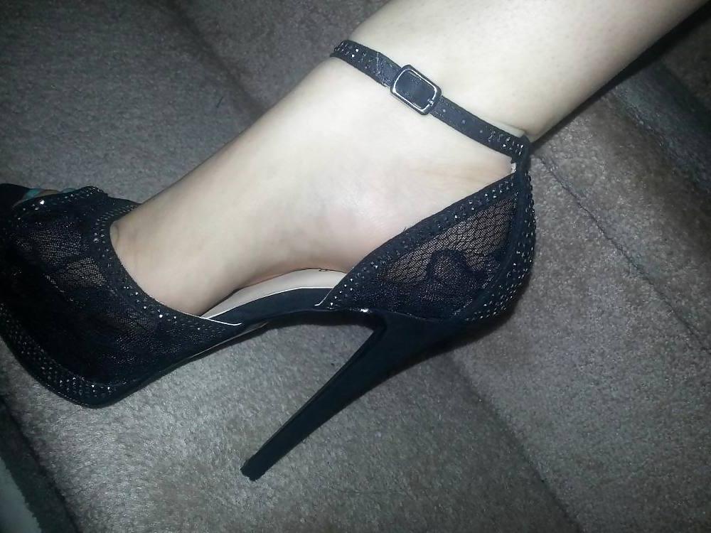 15P Shoes & Toys
