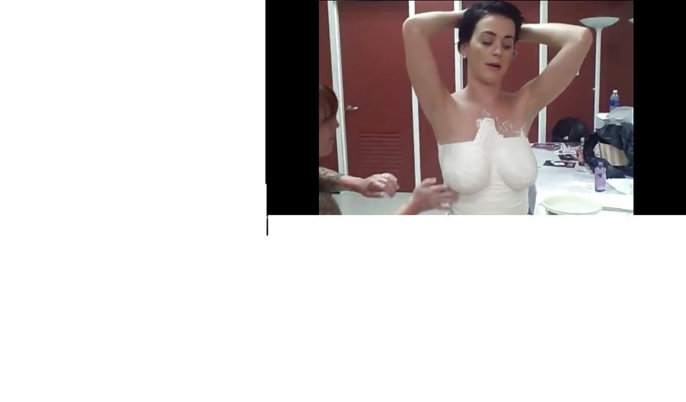 19P Katy Perry topless plastering. 