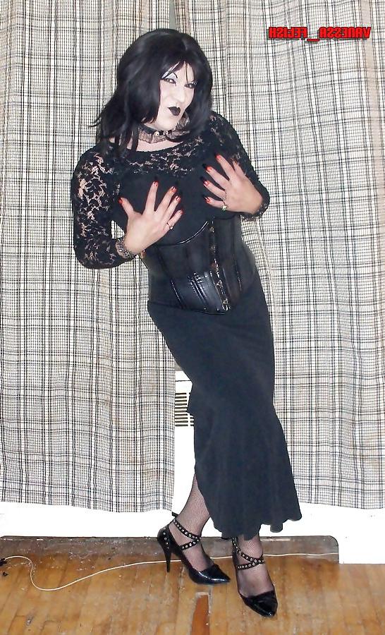 25P Vanessa Fetish - Transsexual Fetish Queen