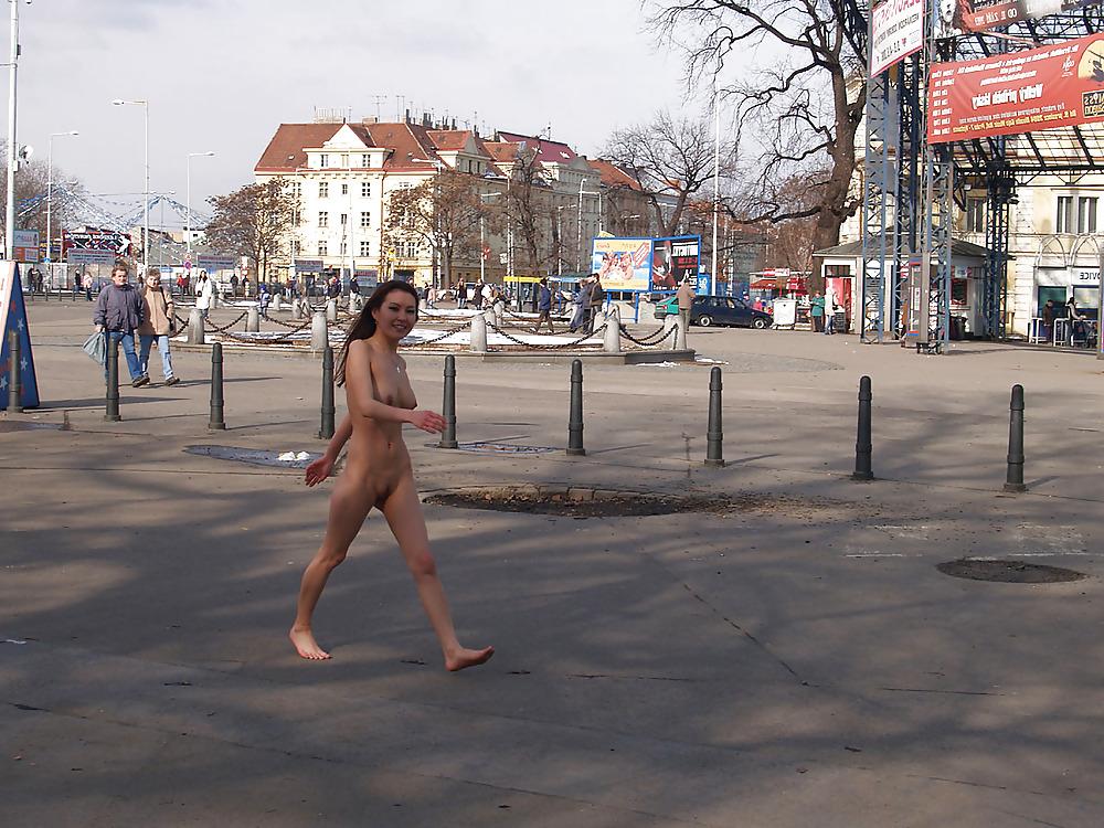15P Nude in Public Part 3
