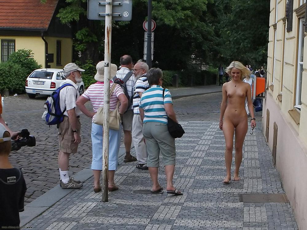 25P Nude in Public Part 4