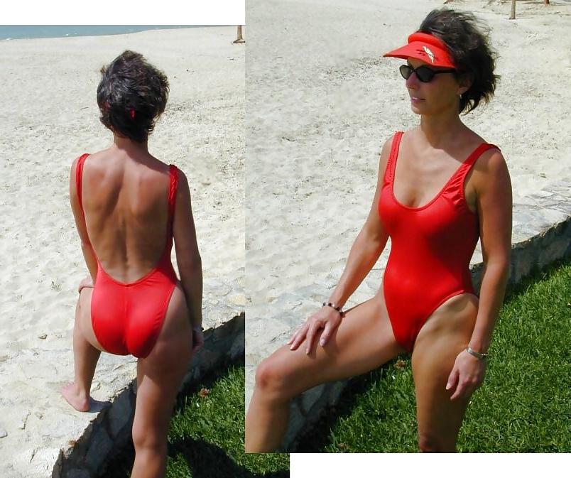 25P Mature Brigete pro swimwear model 3.