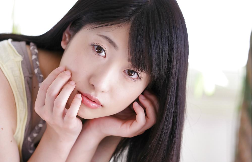 25P Cute, shaved Japanese teens
