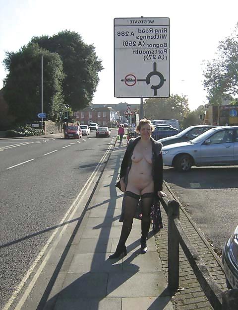 13P Naked MILF in Public