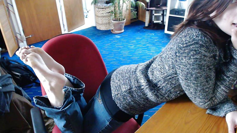 25P Ass N Feet