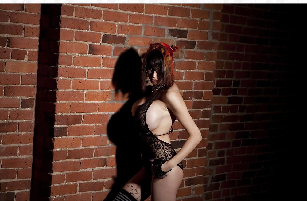 18P Ariane: Fake Tit Geek Goddess!