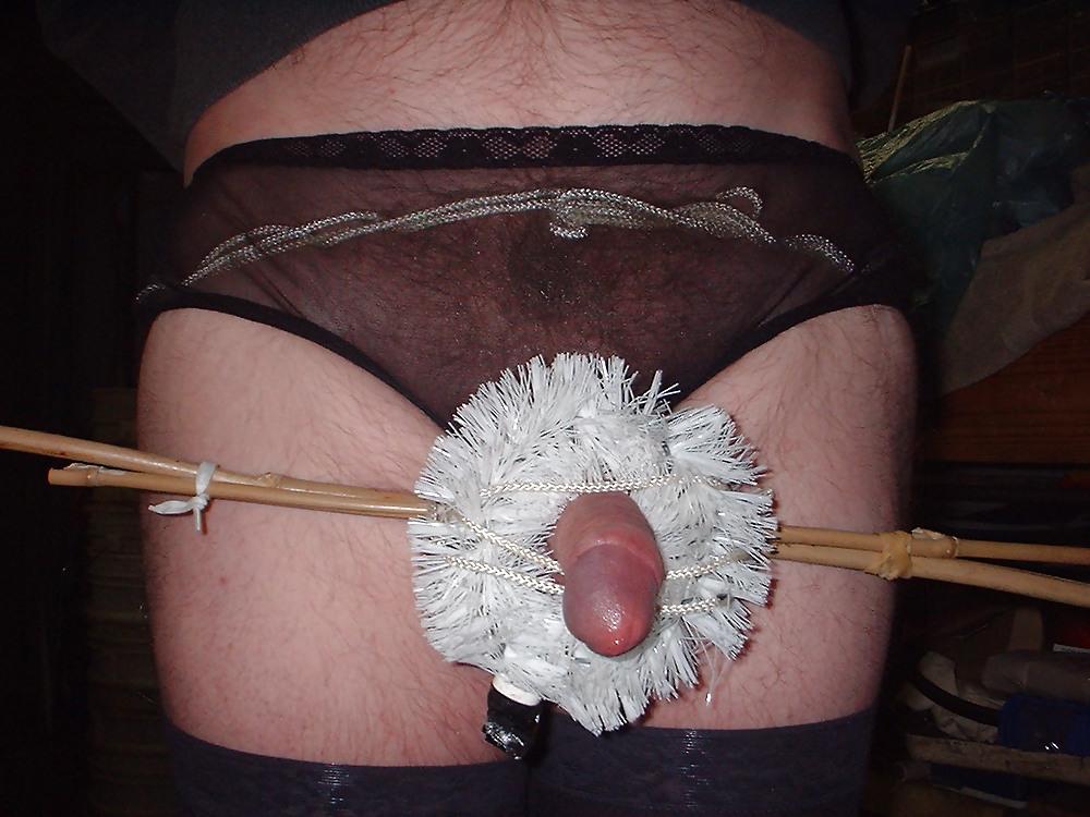8P Fucking my prickly toilet bowl brush