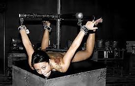 15P Female Slave