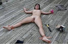 15P Female Slave