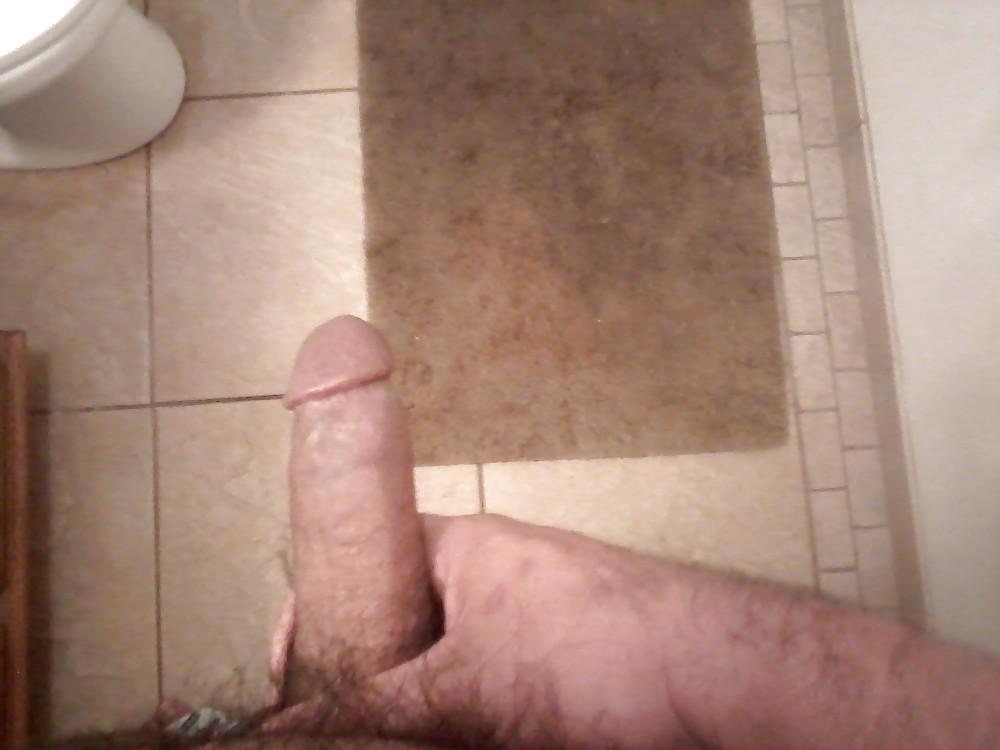 4P I need toilet paper