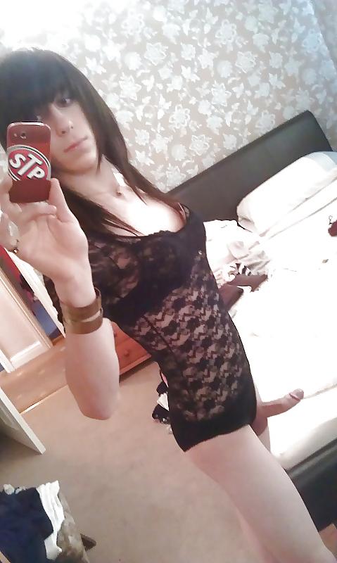 20P Beautiful Dickgirls & Cute Boys 2