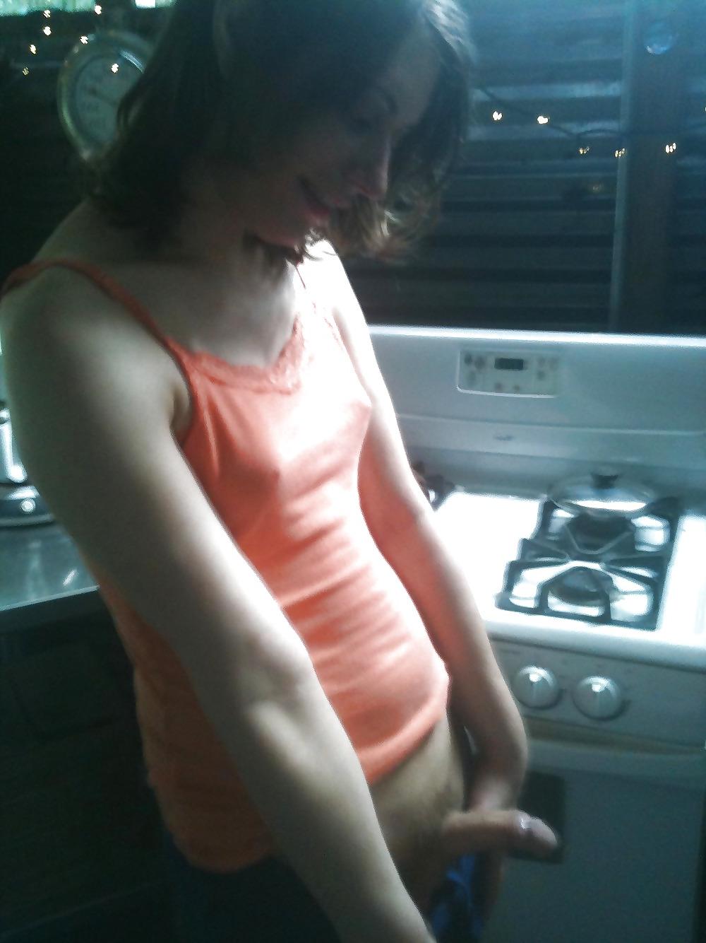 20P Beautiful Dickgirls & Cute Boys 2