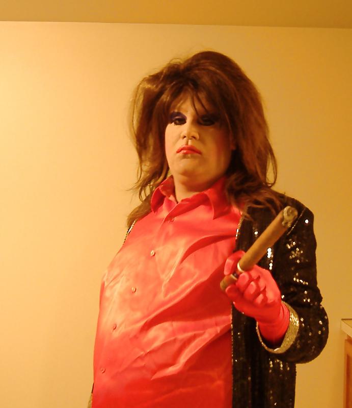9P Sissy Marlena Drag Queen Smoke Slut