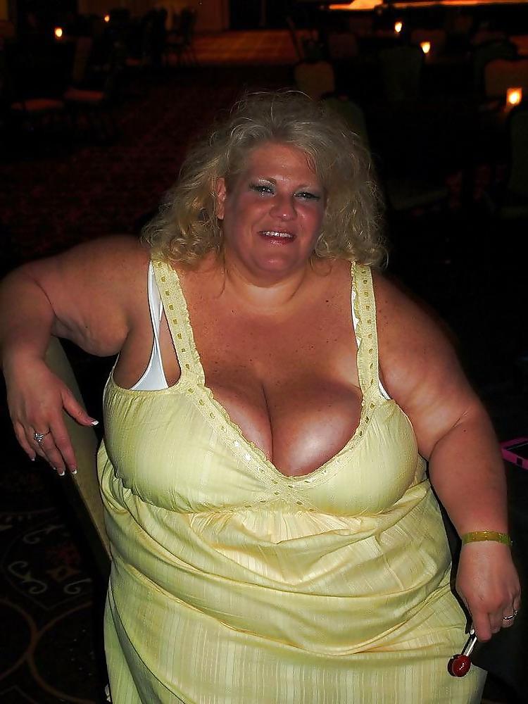 25P Are you staring at Mom's tits?