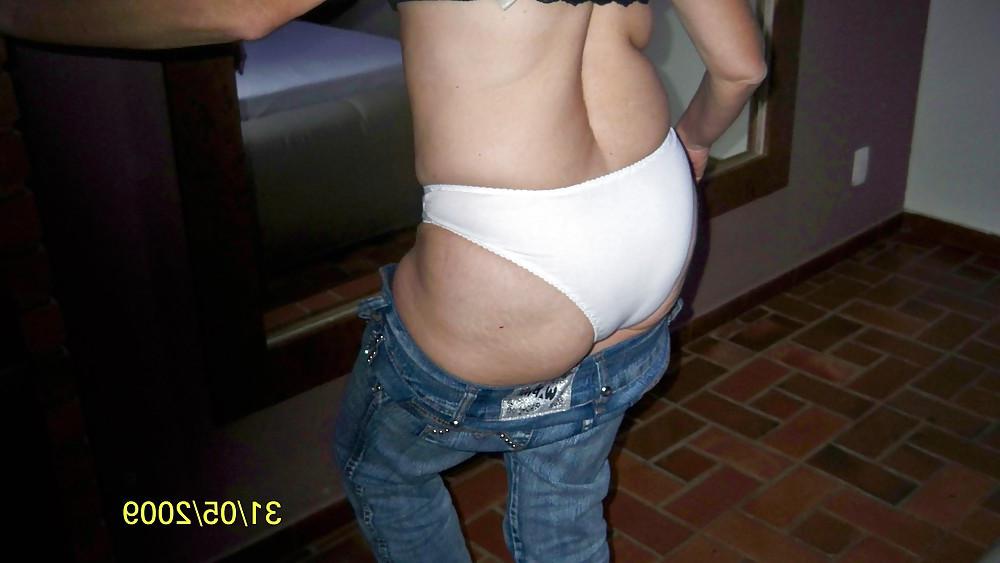 23P Wife in motel