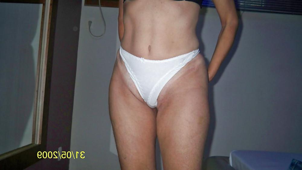 23P Wife in motel