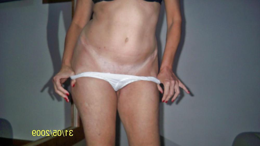 23P Wife in motel