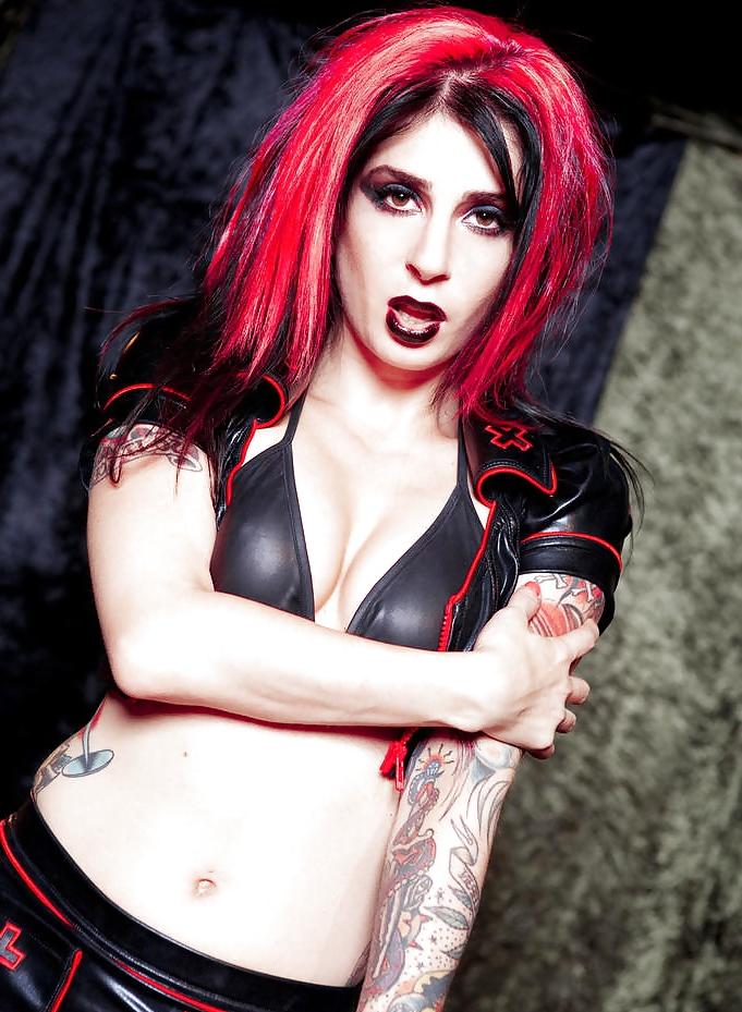 25P Punk Goddess Joanna Angel