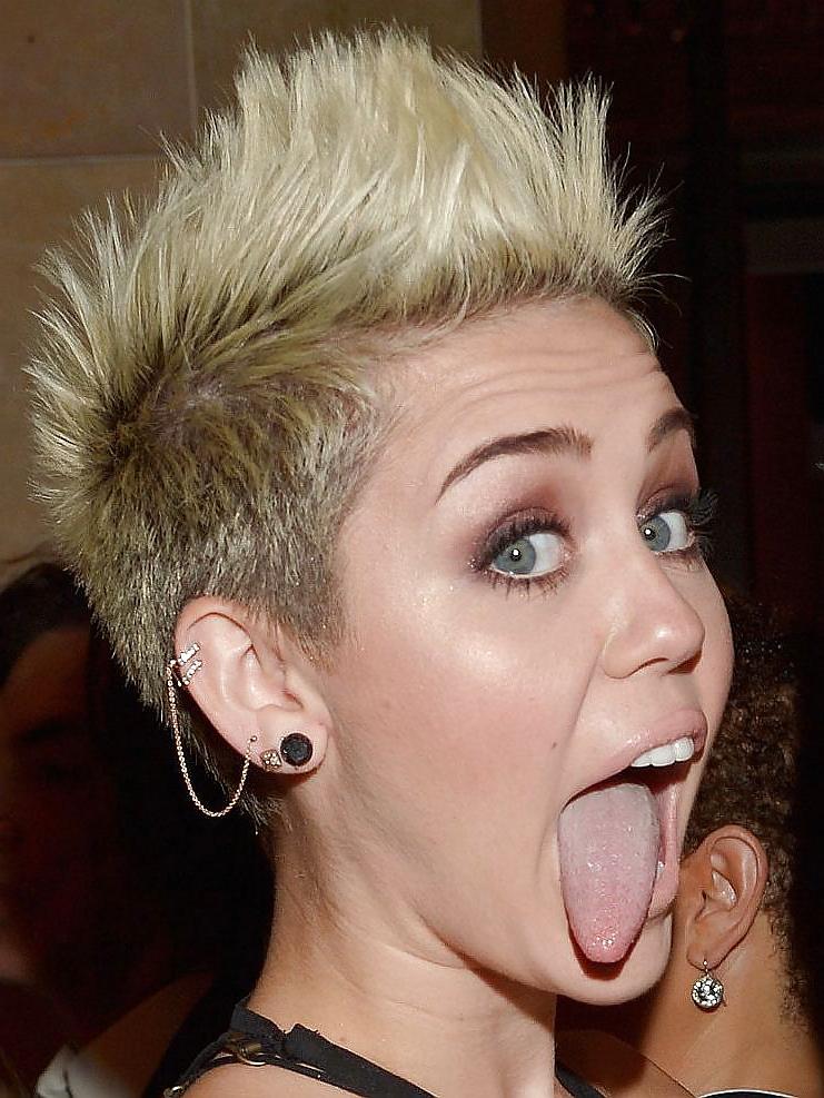 10P Miley Cyrus Tongue