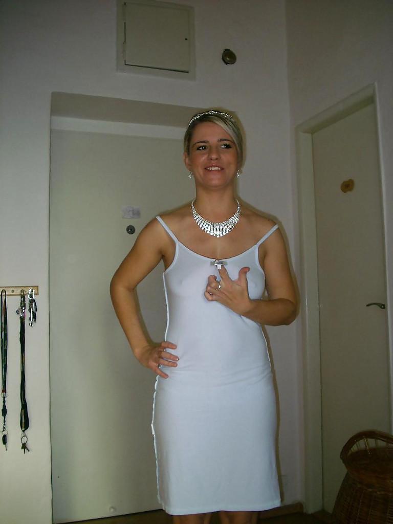 4P Sexy bride 9