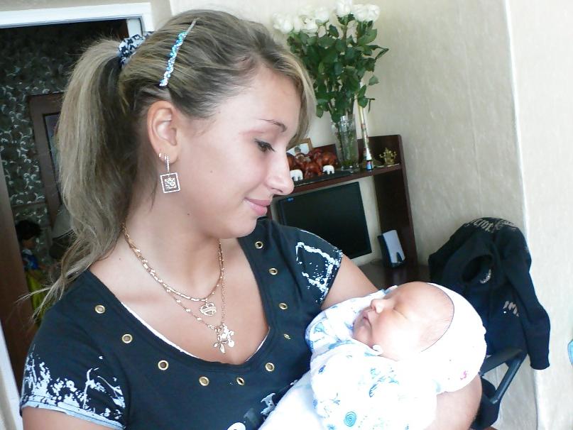 19P Russian young mom - Veronika