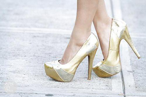 25P Feet and heel fetish 9