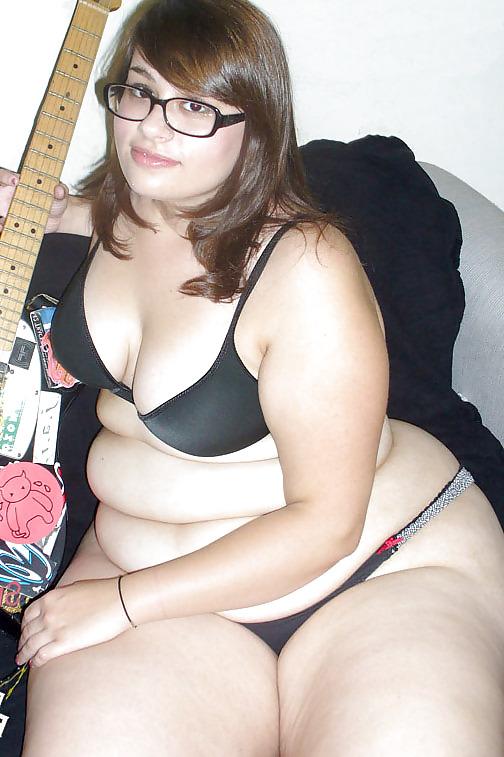 25P From Chubby, through Thick, to Big - Beautiful Women 04
